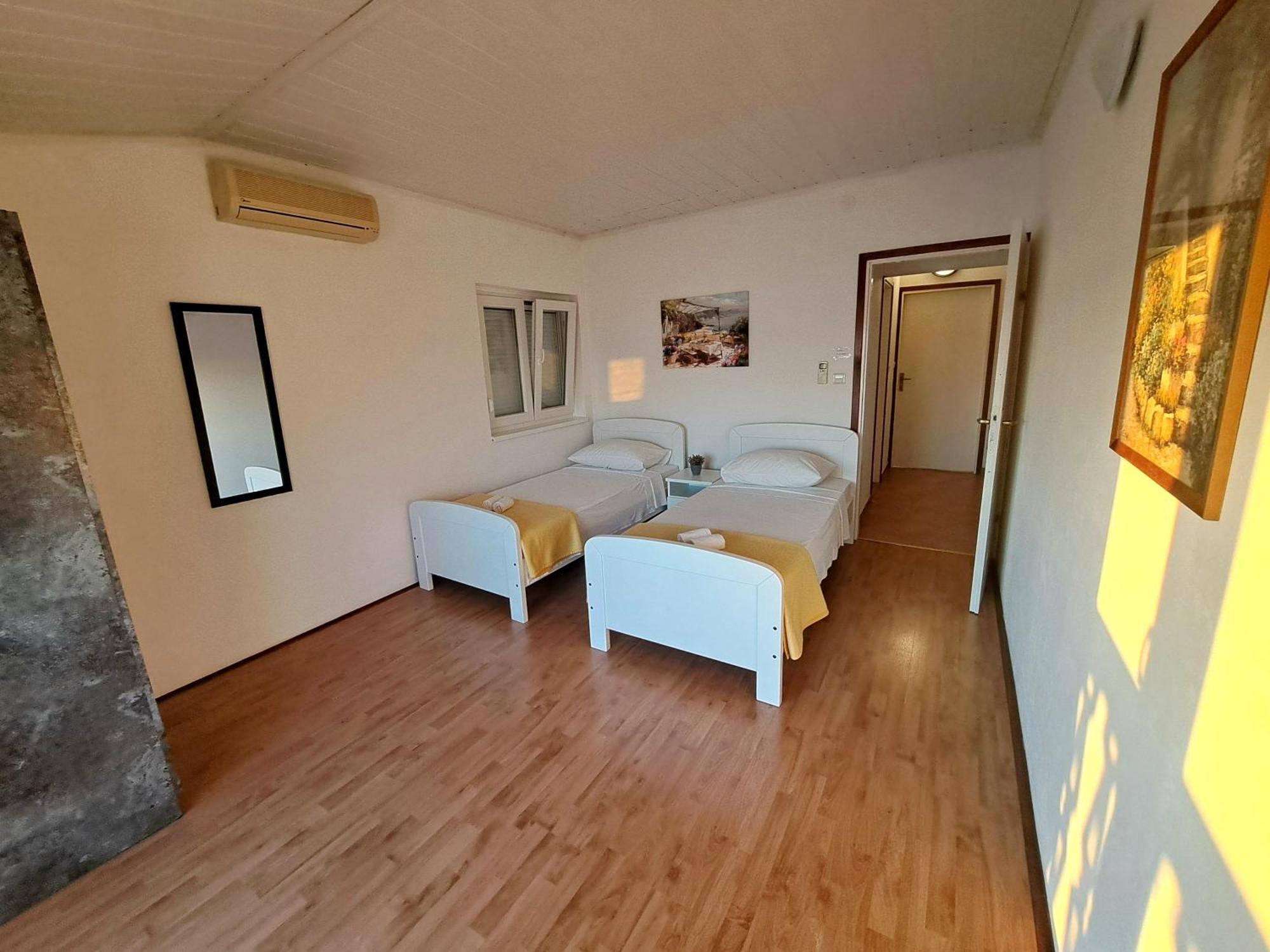 Apartments Maruna マスレニツァ エクステリア 写真